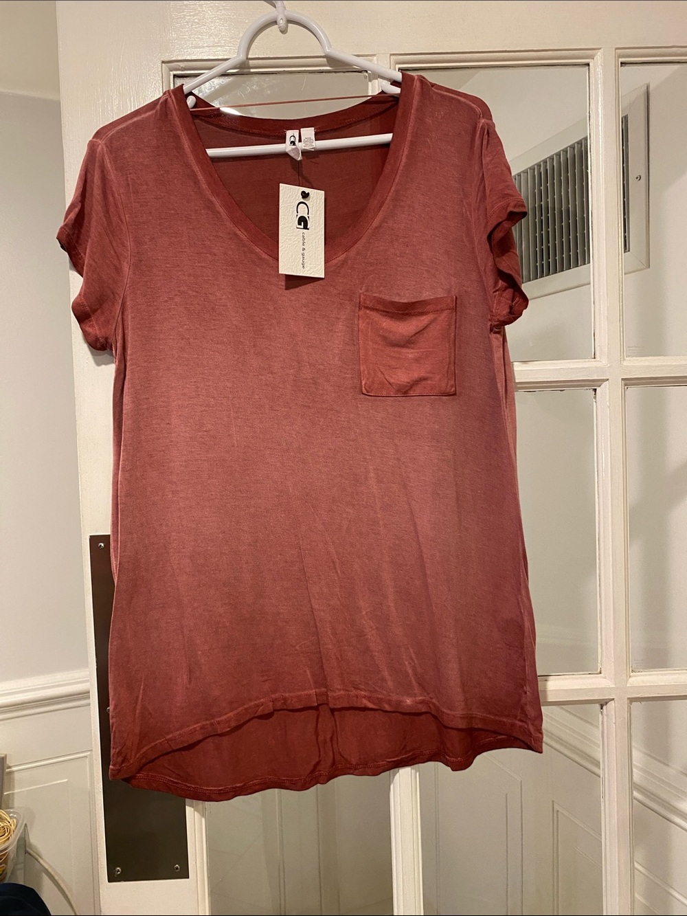 Cable&Gauge size Medium T-shirt New With Tags